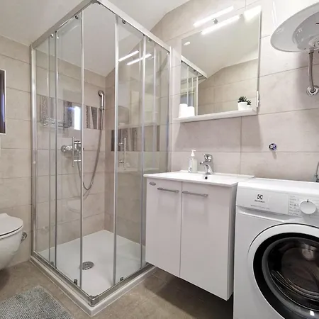 With A Parking Space - 22283 Apartman Crikvenica