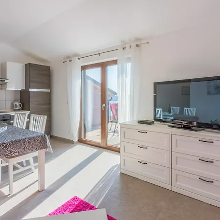 With A Parking Space - 22283 Apartman *