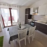 With Parking Space - 22283 Appartement *