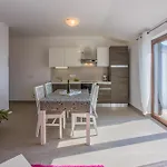 With Parking Space - 22283 Appartement